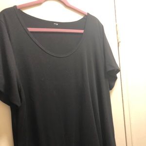 SOLD LulaRoe Classic Ts